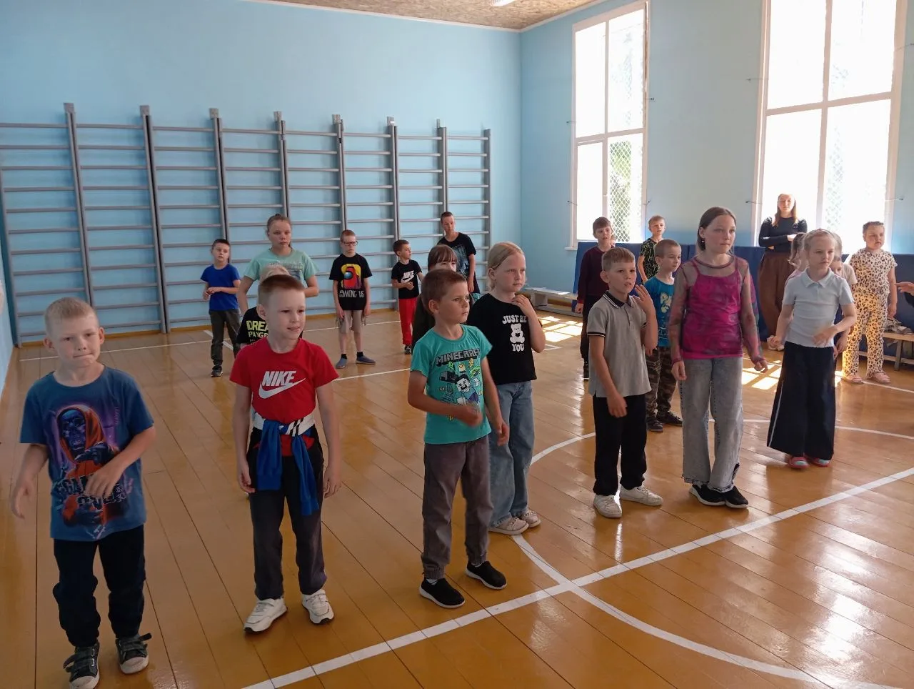 Танцуем вместе в #МеждународныйДеньДрузей! 🕺💃

Сегодня в нашем летнем лагере царила невероятная ат