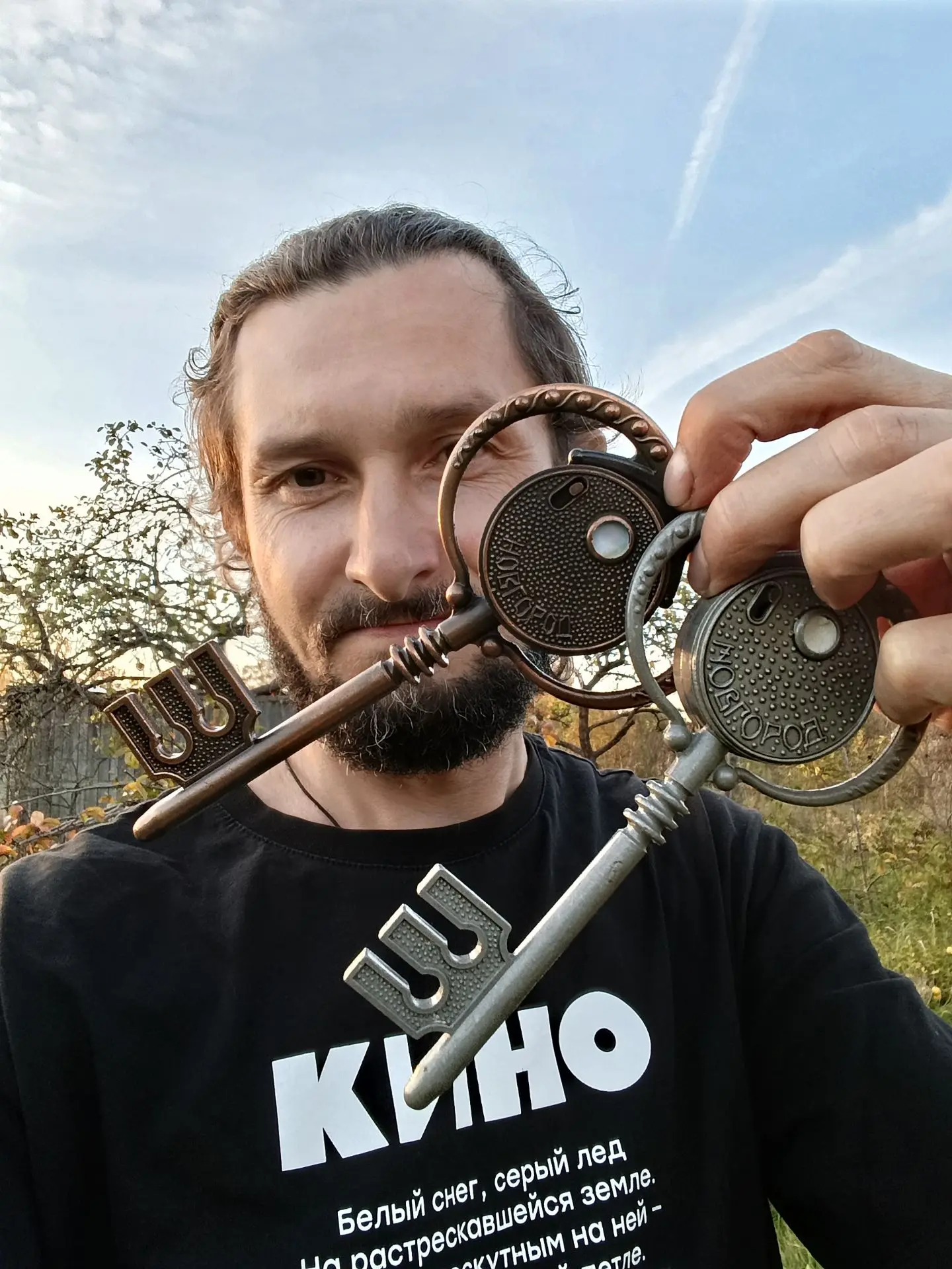 Вот такие ключи от Новгорода у меня есть. Молодёжь, наверняка, не в курсе, а те, кто по...
