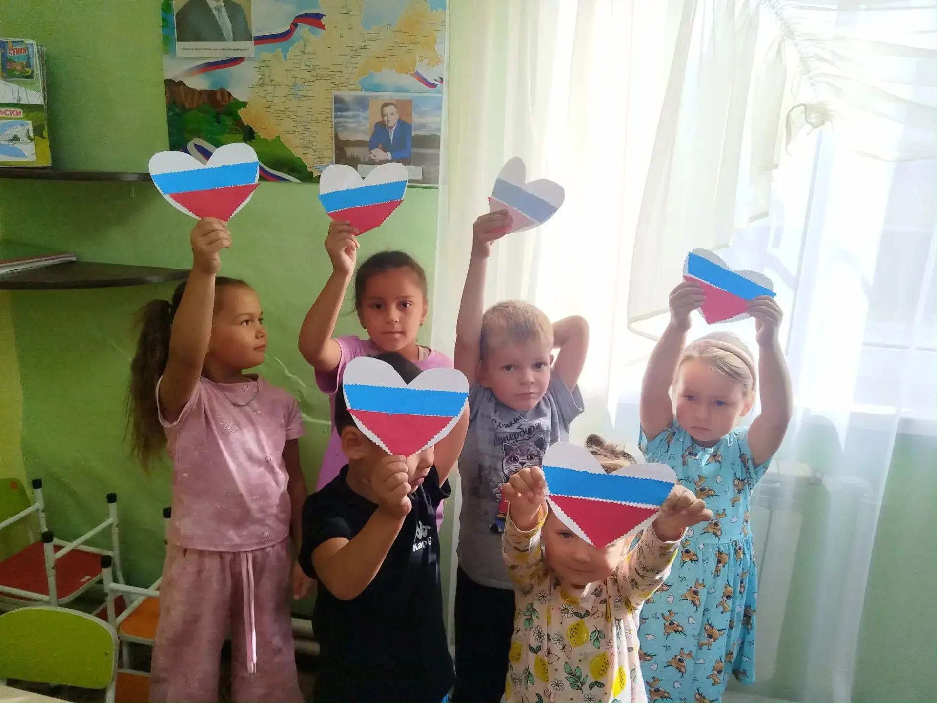 Ежегодно 22 августа в России отмечается День Государственного флага Российской Федераци...