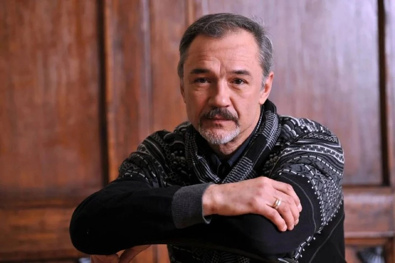 «Идет настоящая барбитизация женских образов в российском кино. Все актрисы собирательный образ кукл