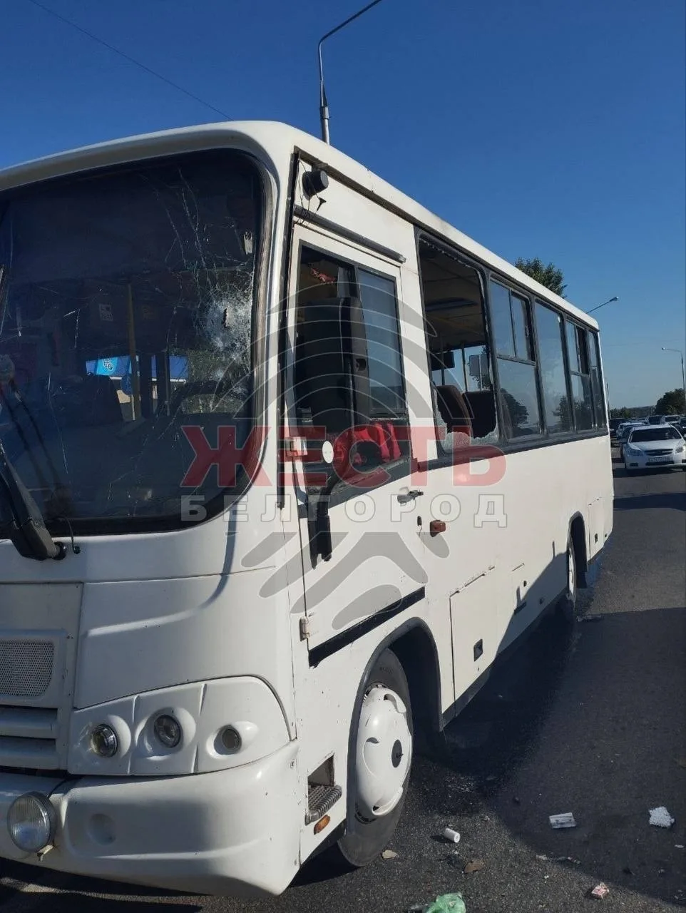 ❗️Погиб мирный житель, несколько человек пострадали в результате атаки БПЛА на автобус ...