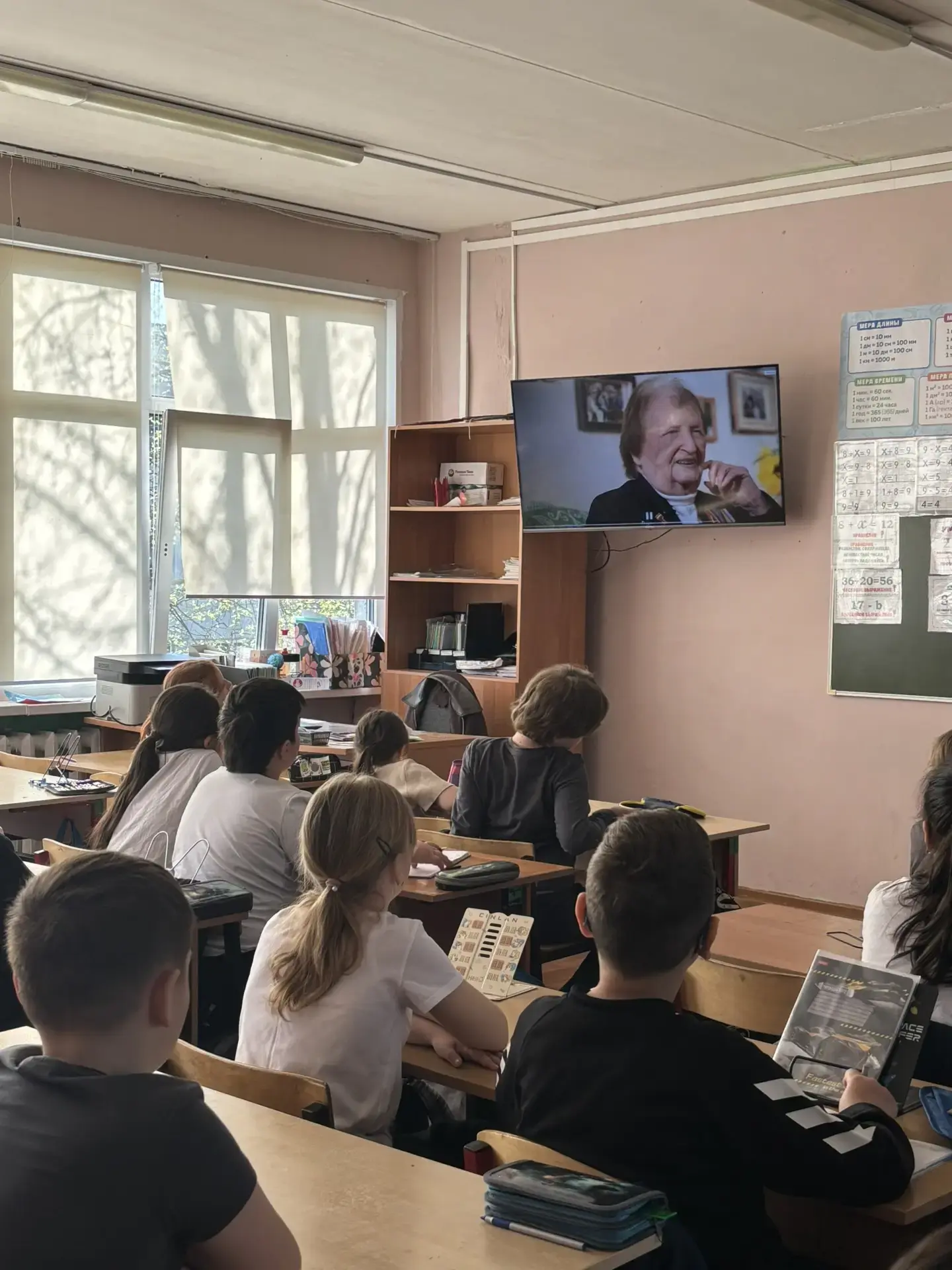 🇷🇺РАЗГОВОРЫ О ВАЖНОМ  Тема очередного занятия цикла «Разговоры о важном» 4 мая 2026 года — «Песни о 