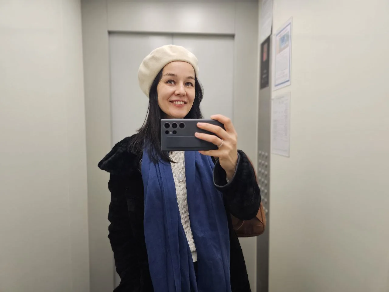 В Казани наконец весна❤️‍🔥  Несмотря на метровые сугробы, настроение — достать с антресолей каблучки