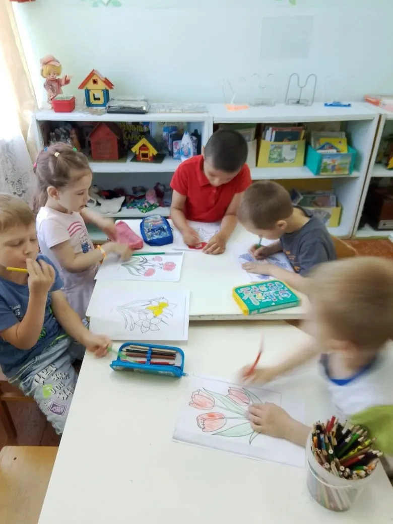 С 29 июня по 3 июля в нашем детском саду проходила Тематическая Неделя "Мир насекомых". В течение Не