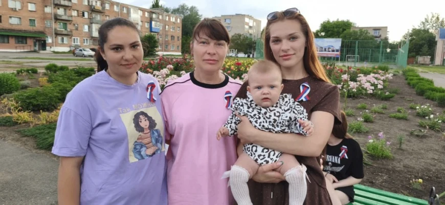 Россия- родина моя!
Хутор Донской поздравил своих жителей с праздником. Состоялся праздник «Россия-р