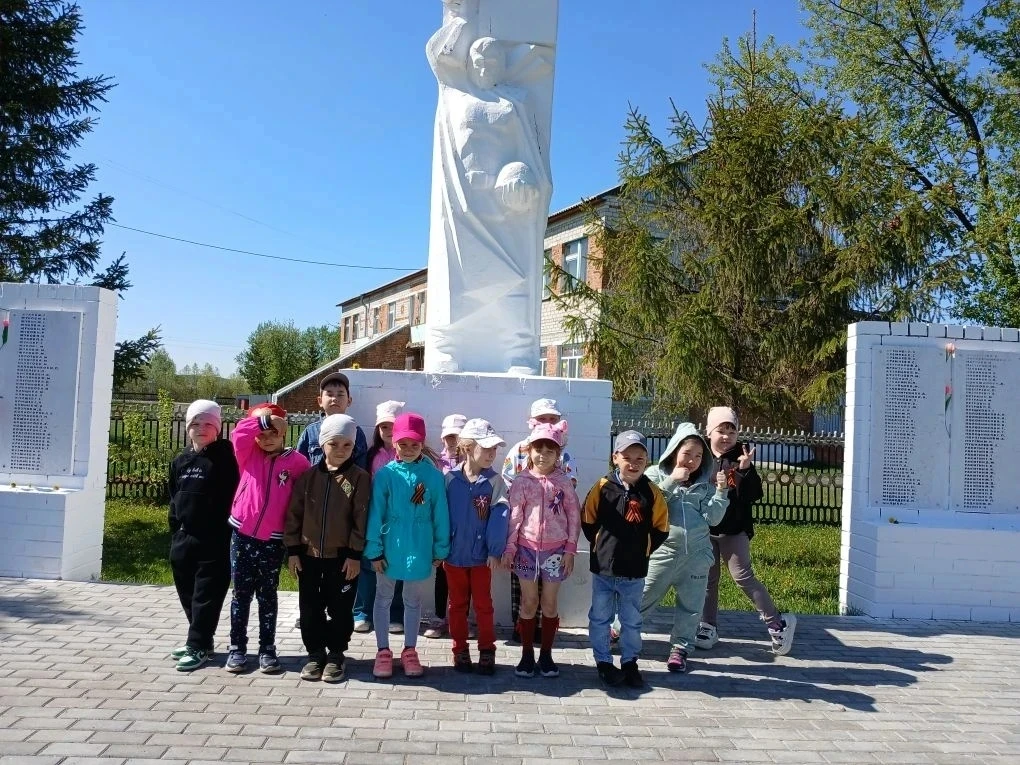 📢9 Мая - особая и священная дата в истории России. Все эти годы память о бессмертном п...