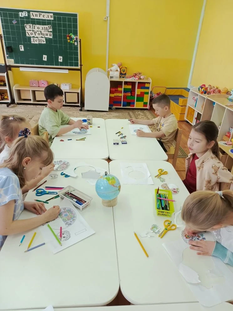 Забота о Земле начинается с пелёнок 🌍  В дошкольных группах прошли мероприятия, приуроченные к Между