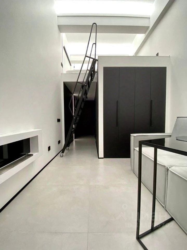 Сдам без посредников: 1-комнатная квартира, 25м²