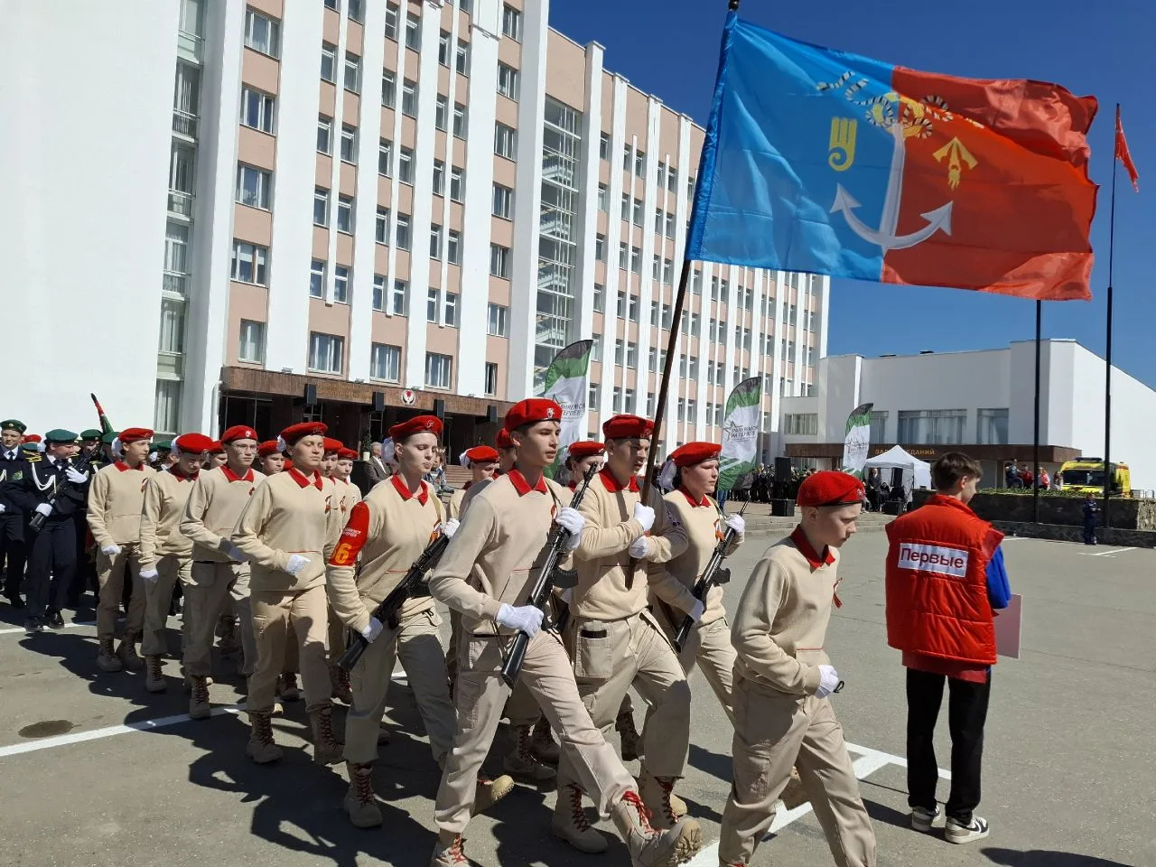 Отряд «Сокол» - в финале конкурса «Равняемся на Героев»!   Мы по‑настоящему гордимся нашим отрядом «