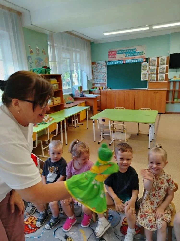 🐻🐸 Разговоры о важном: как звери учили ребят беречь природу
Однажды к ребятам в гости пришли мишка