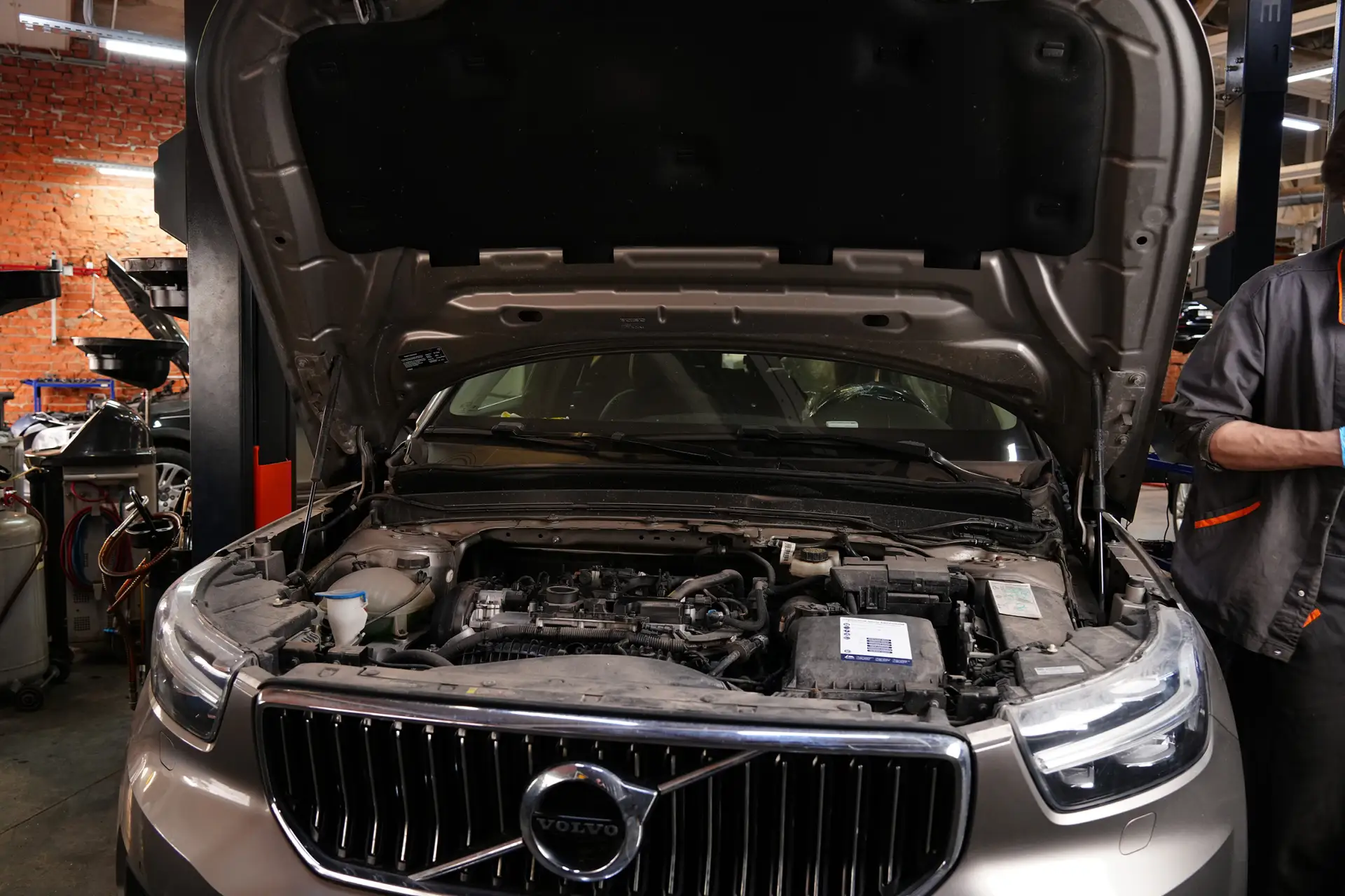 🚘 Volvo XC40, 2021 год