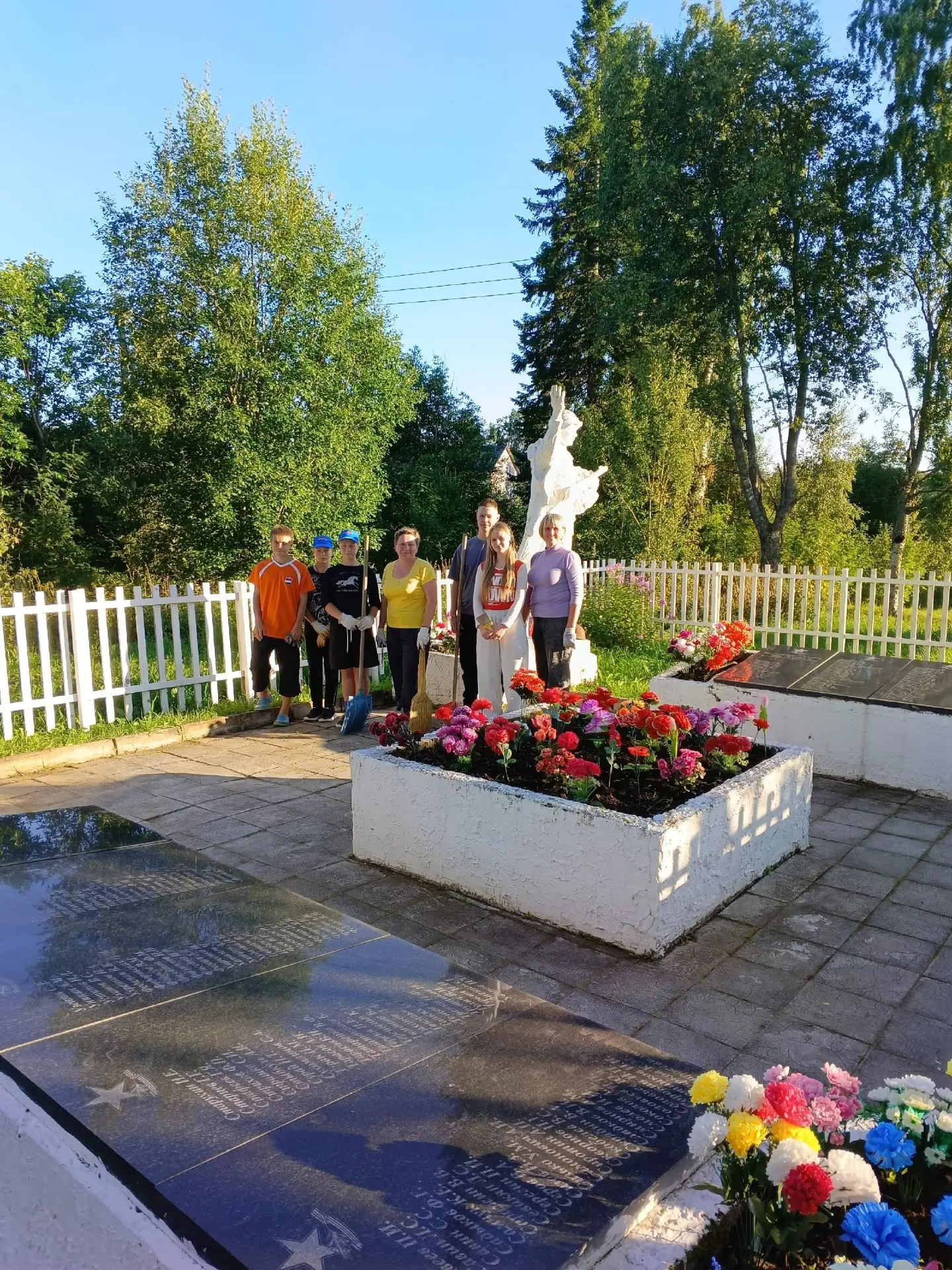 🎉 Память живёт в наших делах! 🎉