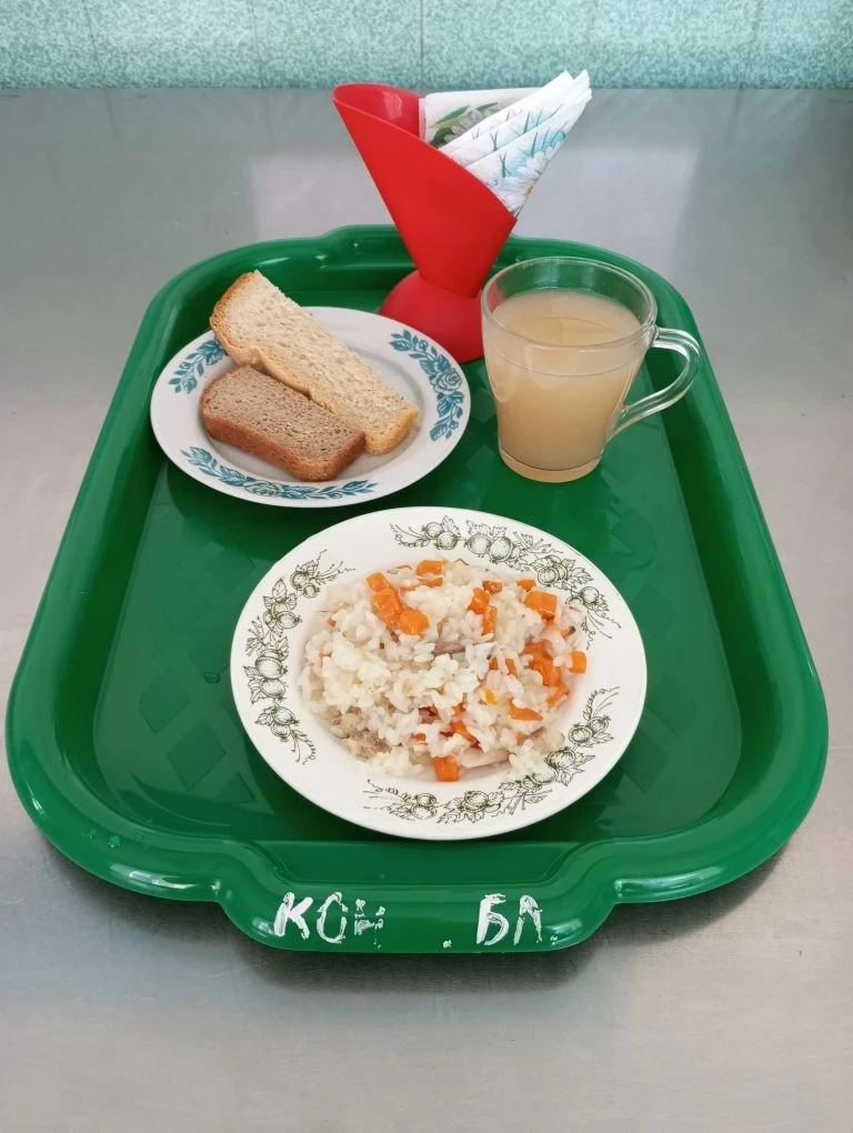 Вид питания ужин
Плов из отварной птицы
Кисель из повидла
Хлеб 🍞 пшеничный