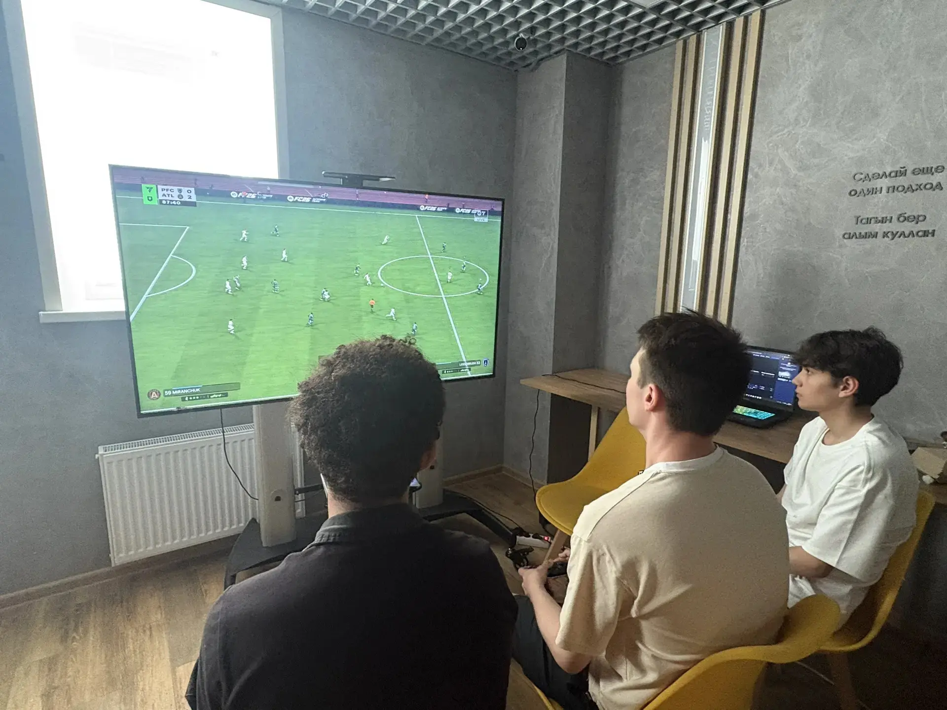 Пять команд — один чемпион 🎮