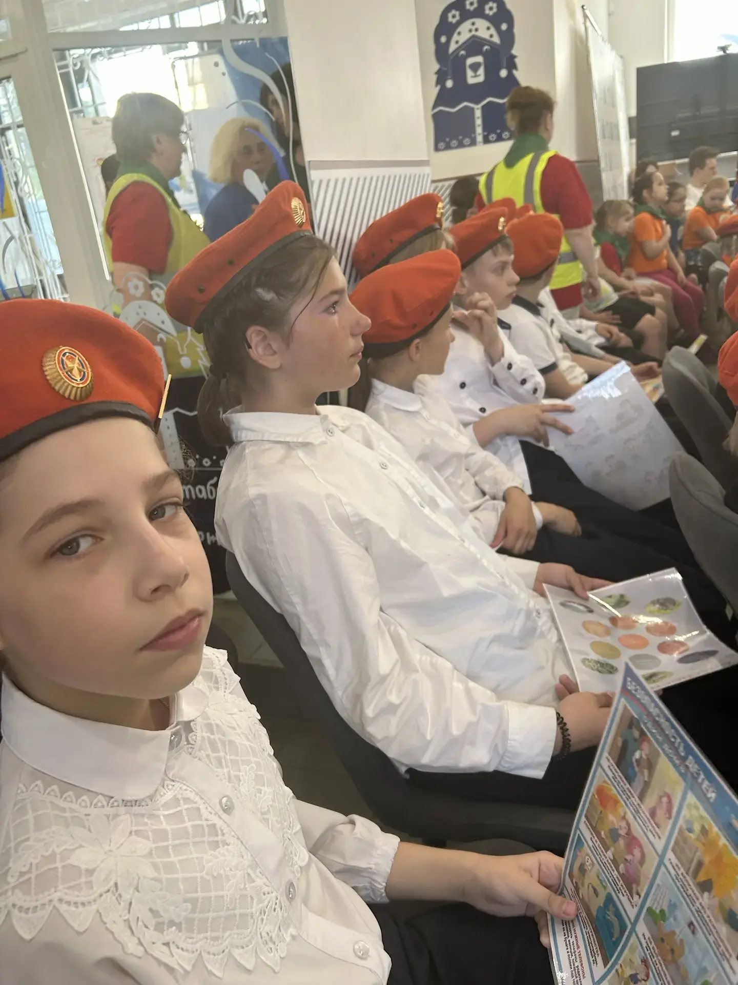 ☀️ Безопасное лето: кадеты МЧС поделились важными правилами с малышами! ☀️

Сегодня в штабе обществе