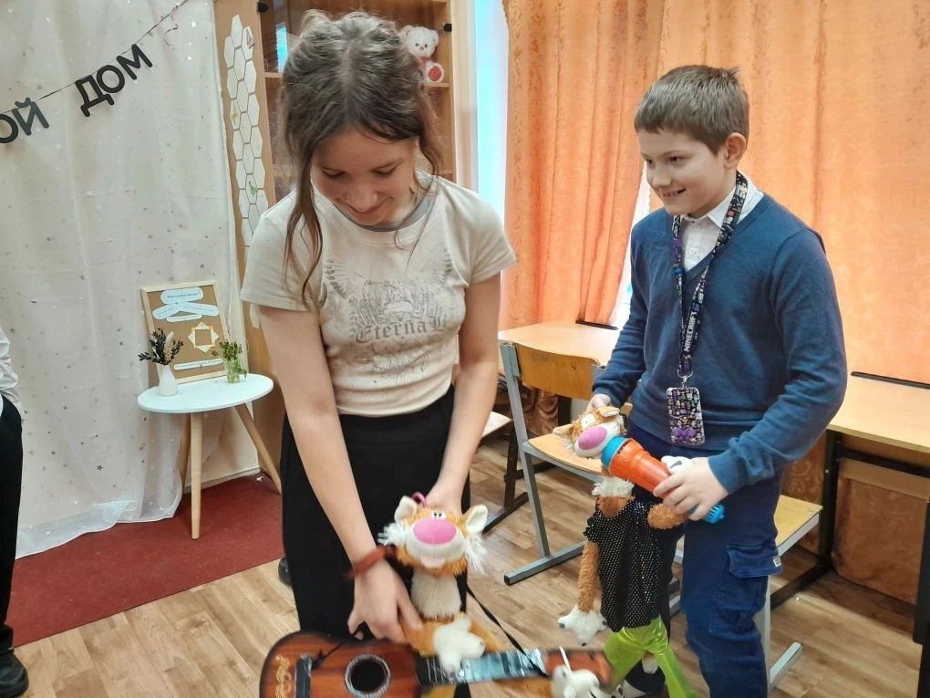 🎭 ФРОНТОВЫЕ КУКЛЫ: ИСКУССТВО, ПРИБЛИЖАВШЕЕ ПОБЕДУ  ✨️ 8 мая на занятиях эстетического направления го