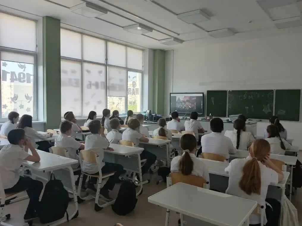 🌿 Обучающиеся Образовательного центра «Галактика» приняли участие во Всероссийском уроке «День Побед