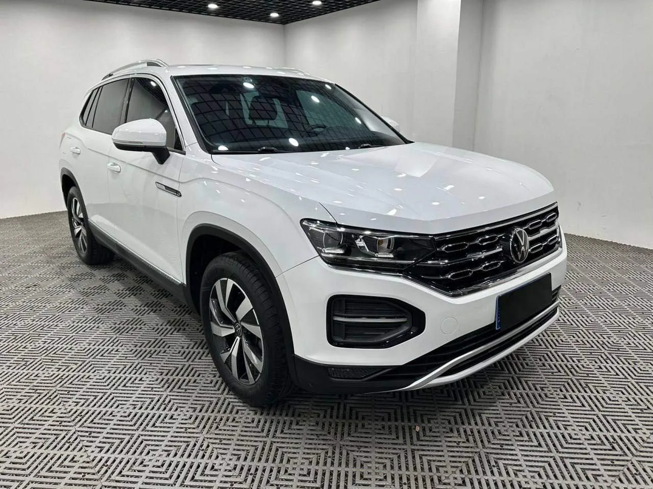 АВТОМОБИЛЬ В ПРОДАЖЕ❗️

🇨🇳VOLKSWAGEN TAYRON 2022 ГОДА🇨🇳

● ОБЪЁМ: 1395 cc
● МОЩНОСТЬ: 150 л.с.
●