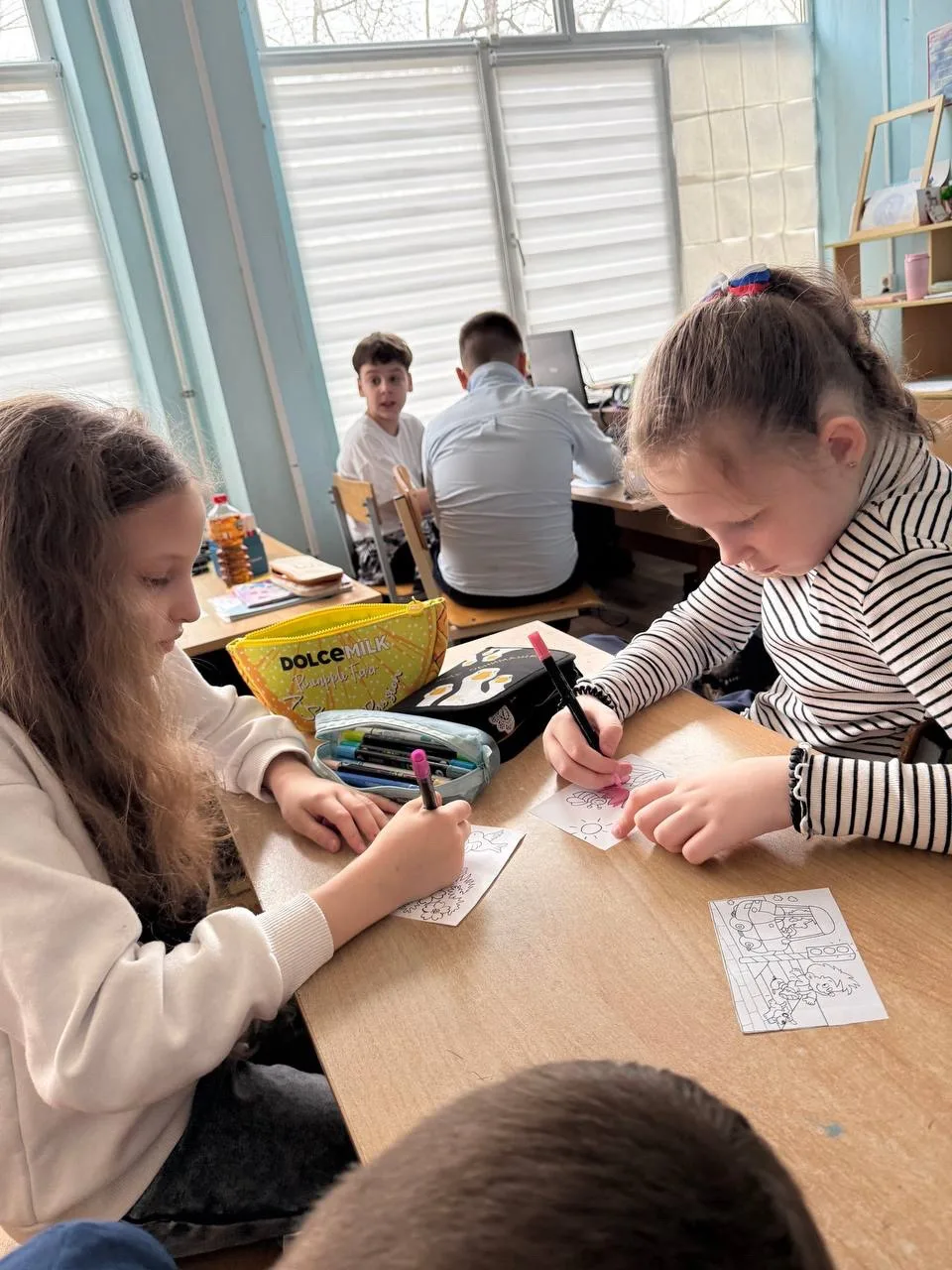 🤝Безопасные весенние каникулы!  💐Резервный отряд ЮИД "Безопасный путь" участвует в городском конкурс