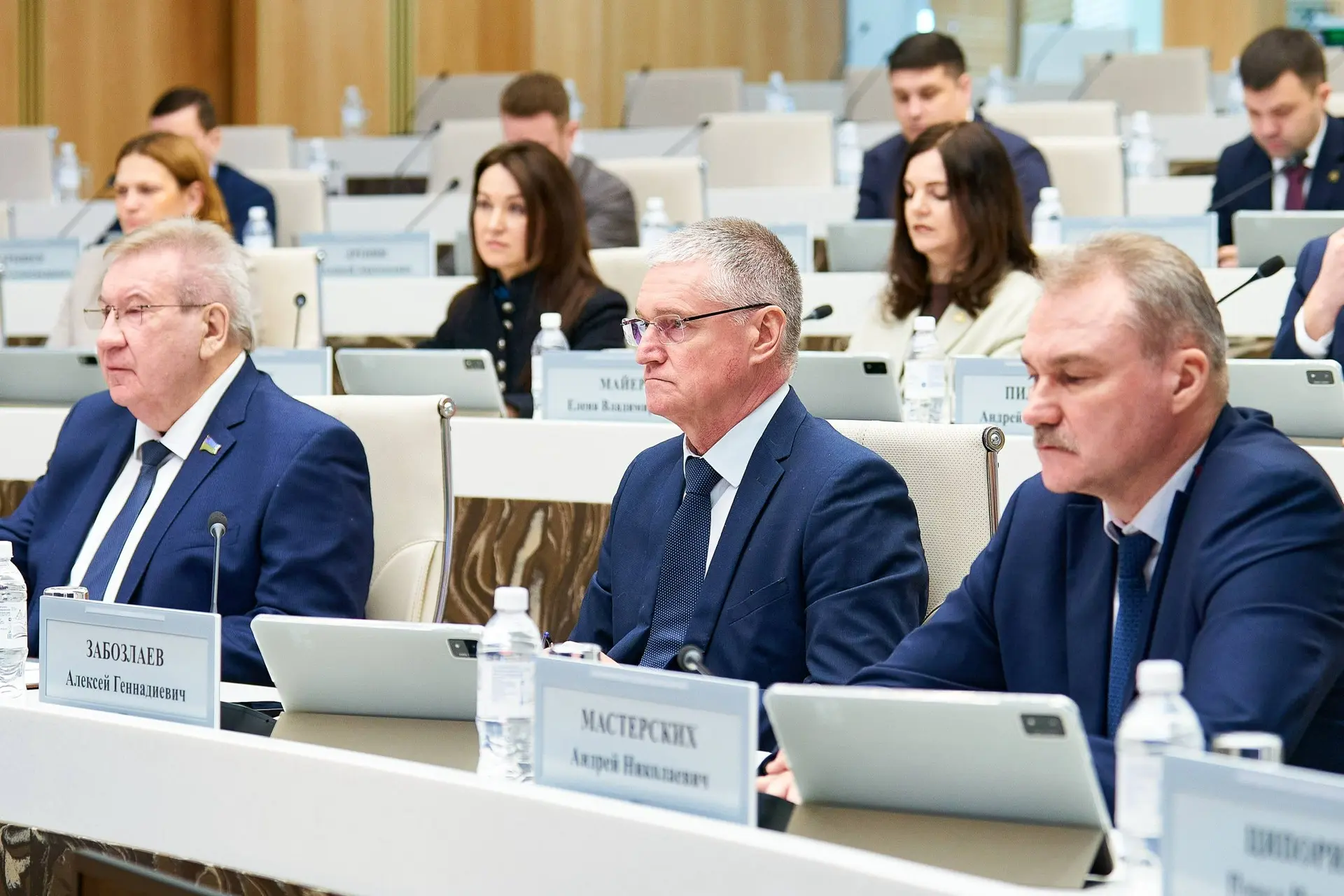 Об основных решениях, принятых на заседании Правительства Югры:  ▫️ Расширяем возможности медицинско