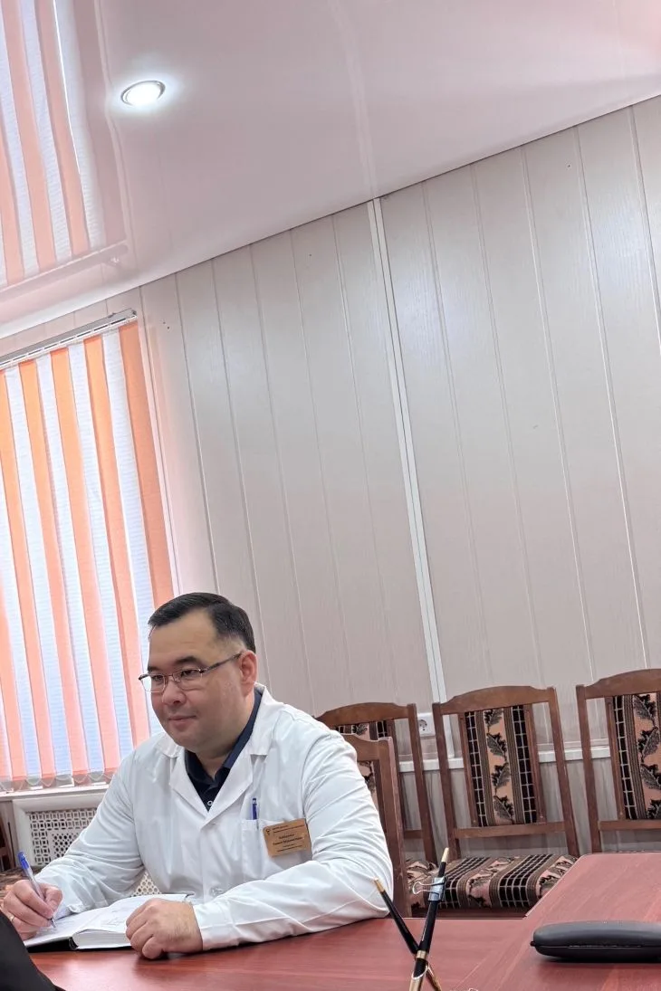 11 июня  прошел очередной прием. Встреча была посвящена тонкостям детского отдыха и адаптации.
Мы по