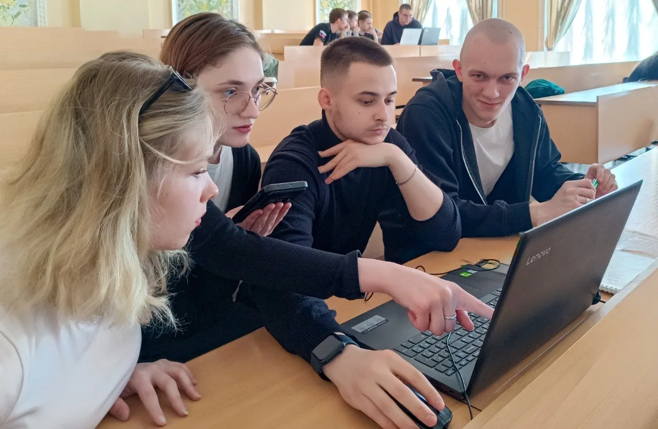Что нам стоит фармзавод построить?