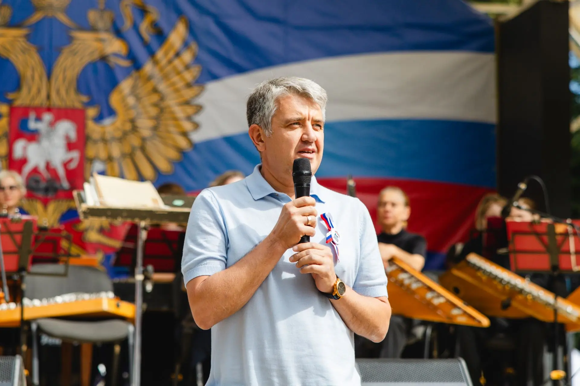День Государственного флага России в Клину отметили в парке «Сестрорецкий».