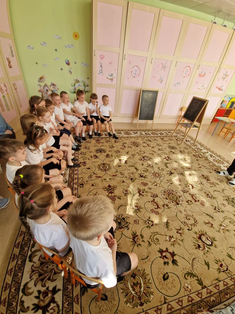 🙌 Пальчиковые игры — не просто весёлое развлечение. 🧠 Для старших дошкольников они ст...