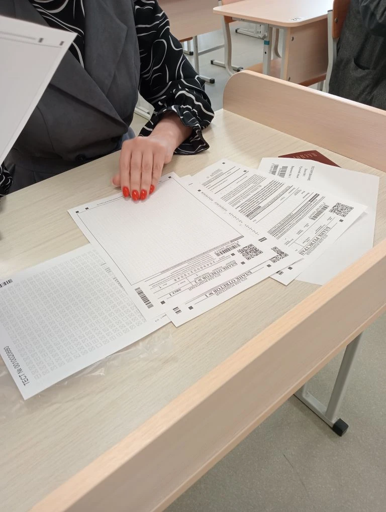 🚀 Мамы и папы за партами: честный эксперимент над собой!  Сегодня в нашей школе  одители учеников 10