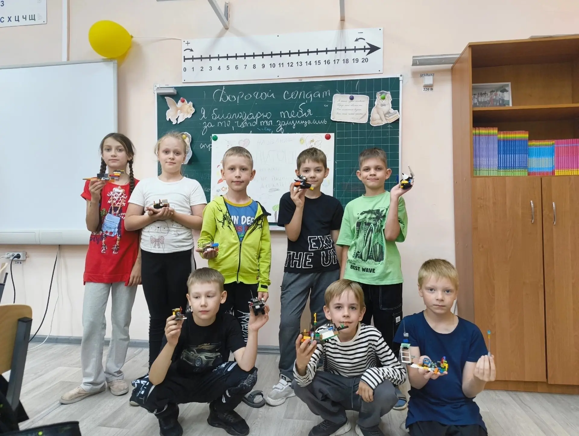 17 июня. Сборка конструктора в лагере - это не про игрушки. Это про характер.

Мы взяли коробку, где