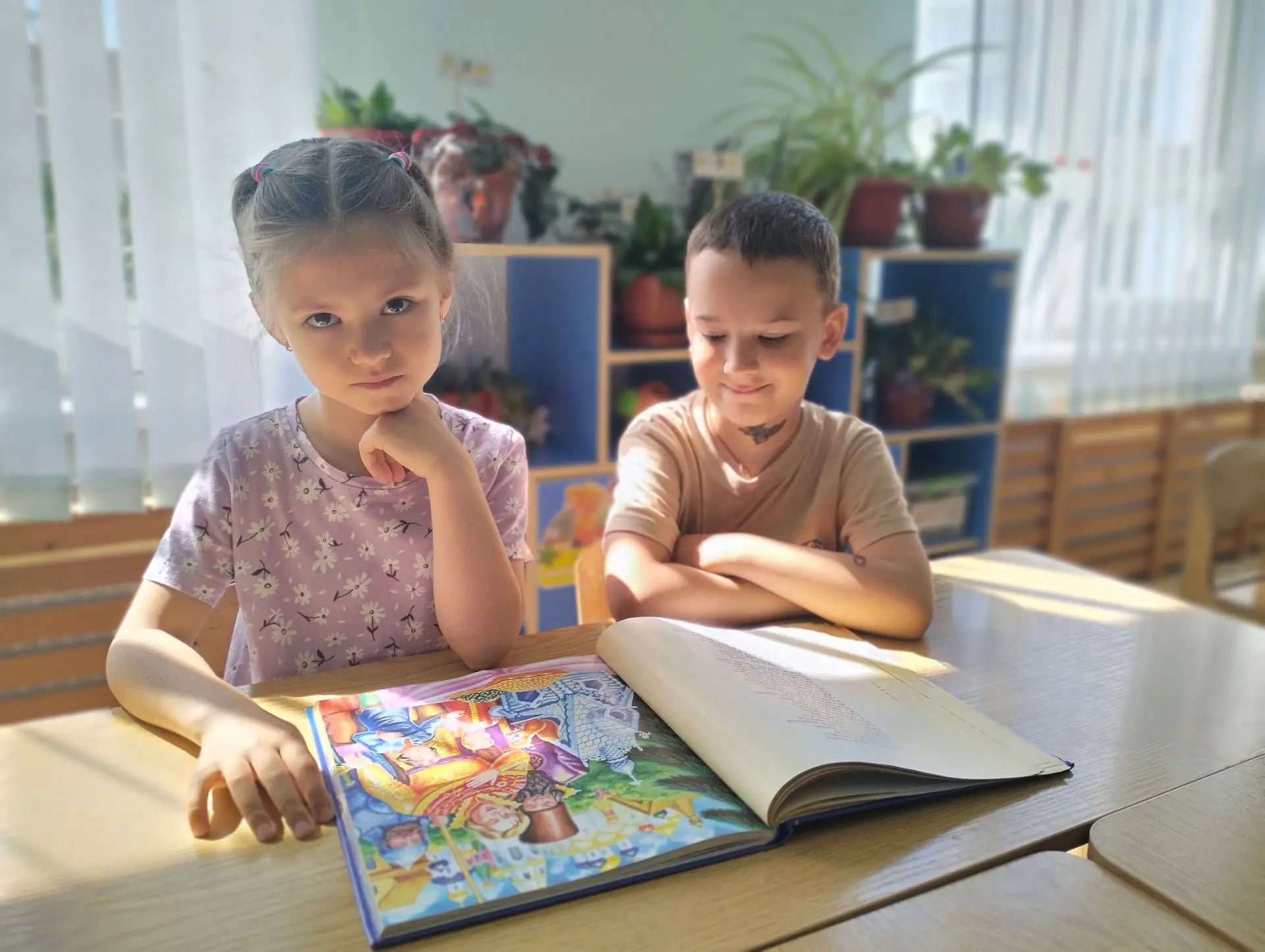 Пушкинские строки полны волшебства, мудрости и красоты. Чтение его произведений помогает детям разви