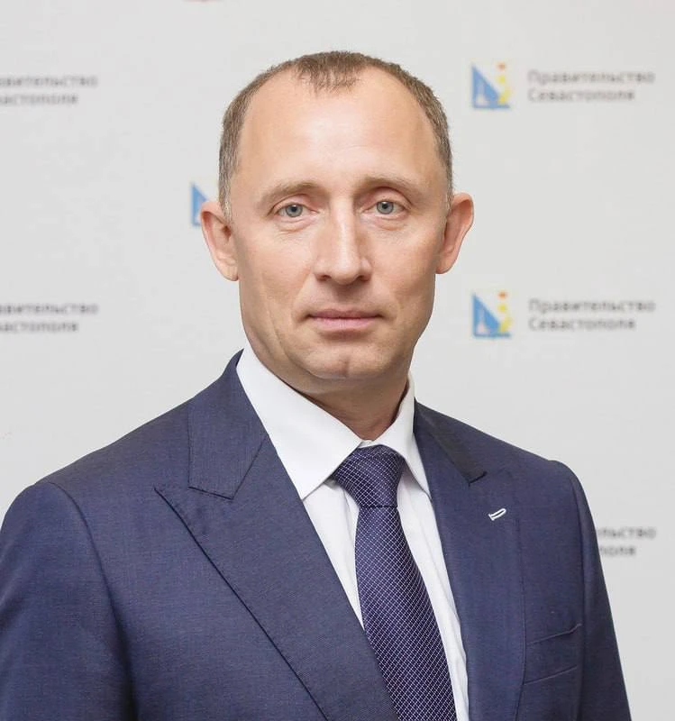 Экс-чиновников Севастополя приговорили к 19 и 20 годам за хищения при строительстве укреплений

Меща