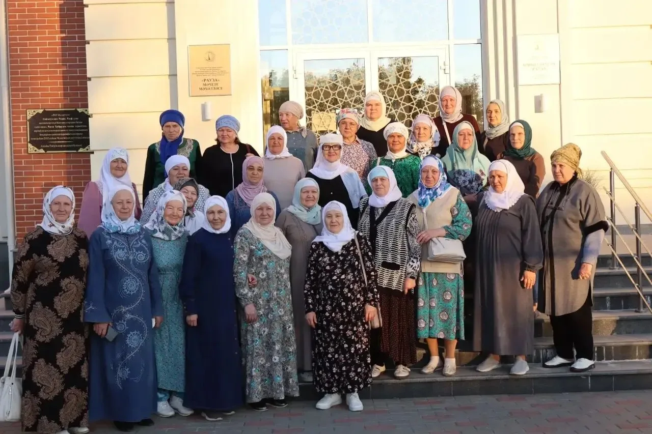Ульяновскиның Засвияжье районында урнашкан Ислам мәдәният үзәге мөгаллимәләре үзләренең...
