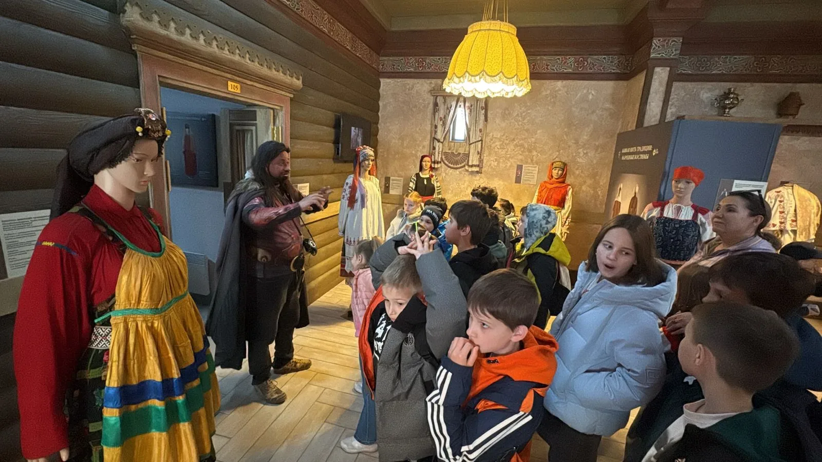 ПУТЕШЕСТВИЕ В «МОЮ РОССИЮ»  1⃣6⃣ апреля, в рамках Года единства народов России 🇷🇺, ученики 1 «Б» и 4