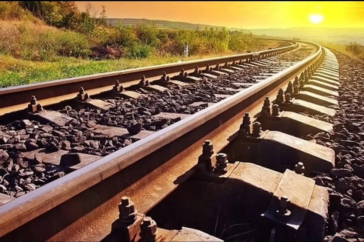 🚞 Правила поведения на железнодорожном транспорте и путях