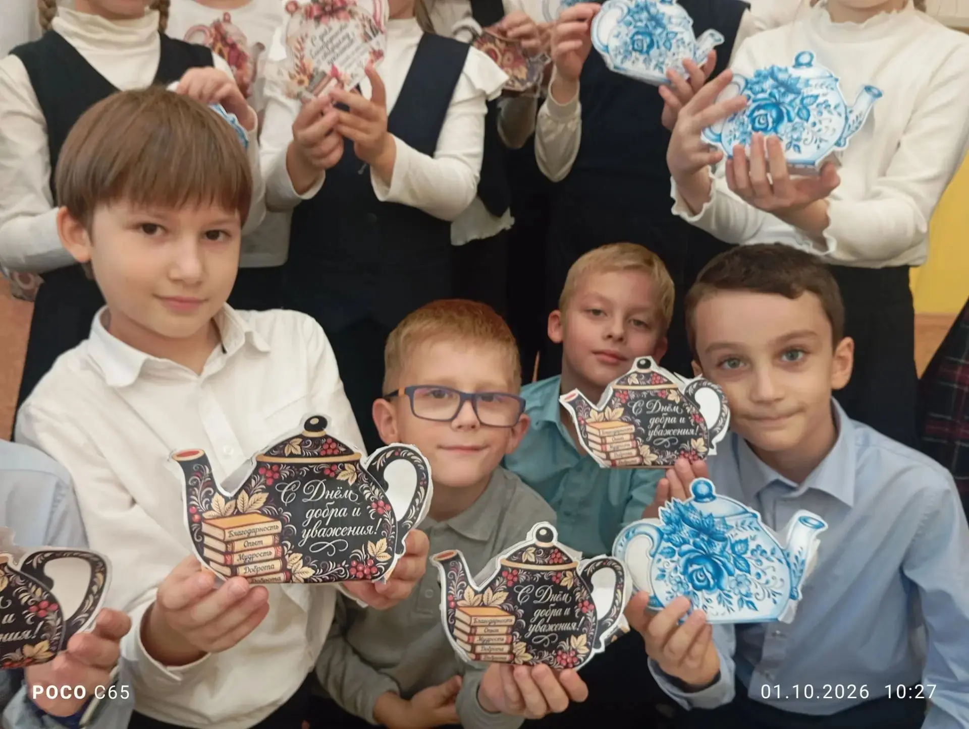 ✉ «Умелые руки» и горячие сердца 2 «А» класса