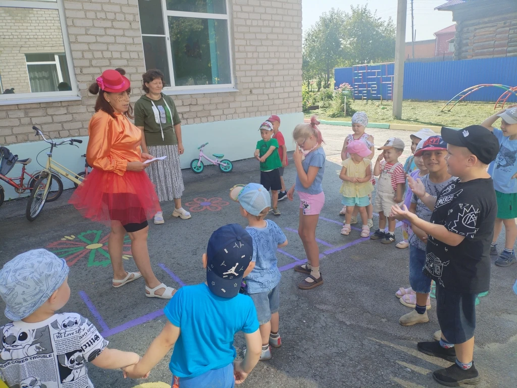 🌈 Радужная неделя: ярко, красочно!
Вот и подошла к завершению наша замечательная Радужная неделя! К