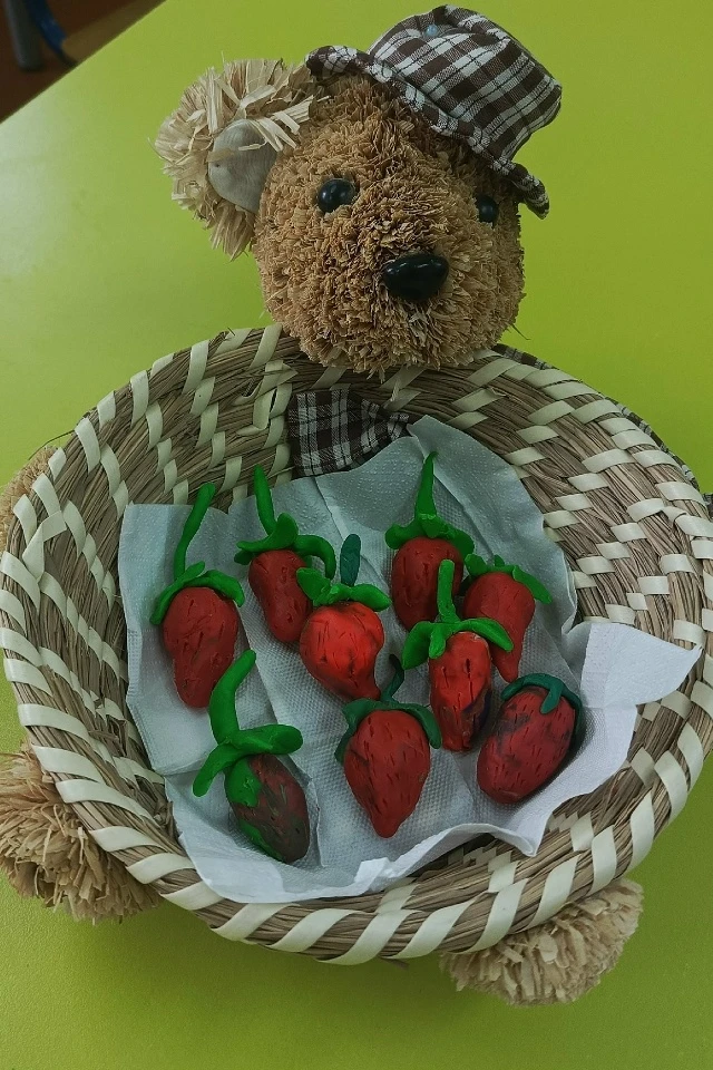 Сегодня у наших ребят был настоящий ягодный праздник! 🍓Клубника – их самая любимая яго...