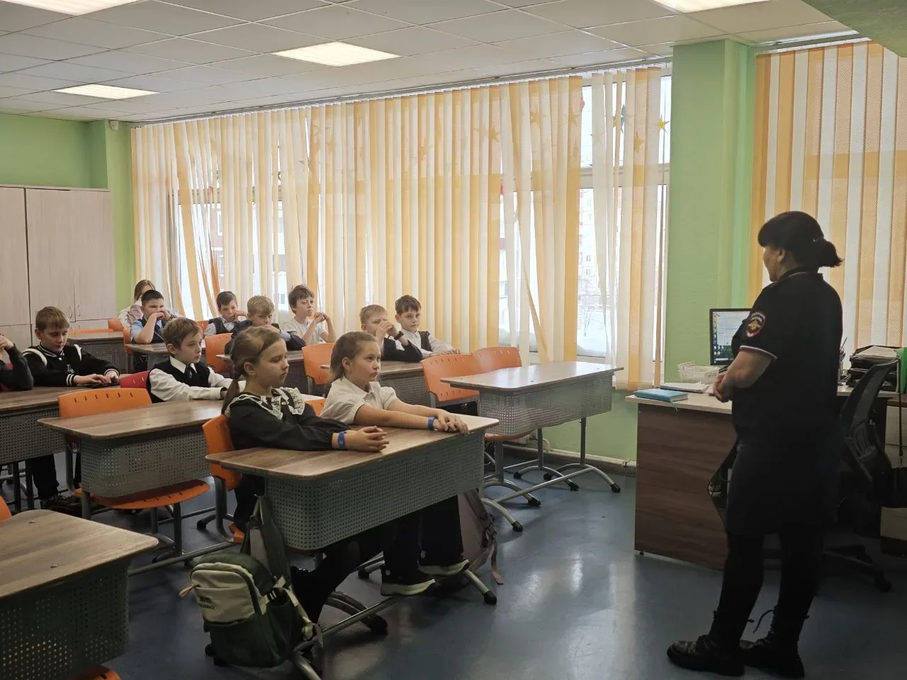 11 декабря в нашей школе для учеников 4-7 классов были организованы познавательные встречи, посвящен