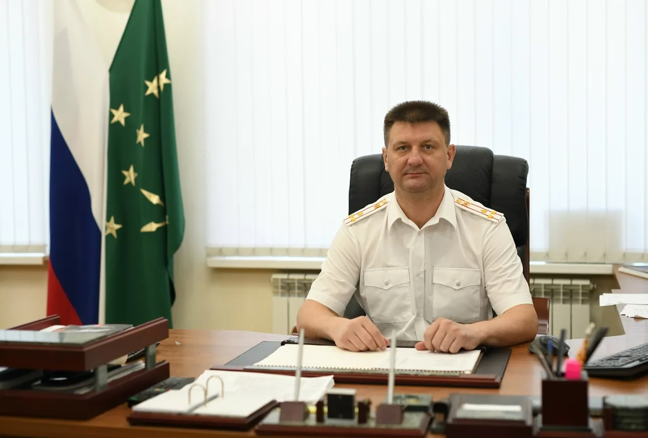 Начальник Госавтоинспекции Адыгеи Андрей Огурцов: Давайте сделаем всё возможное, чтобы ...