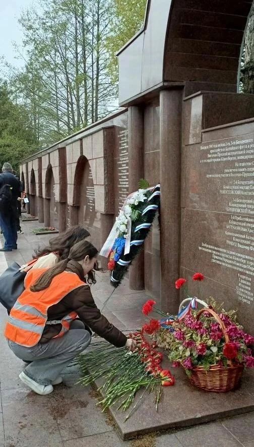 ЗНАЮ. ПОМНЮ.. 🎗  В преддверии великого праздника — Дня Победы советского народа в Великой Отечествен