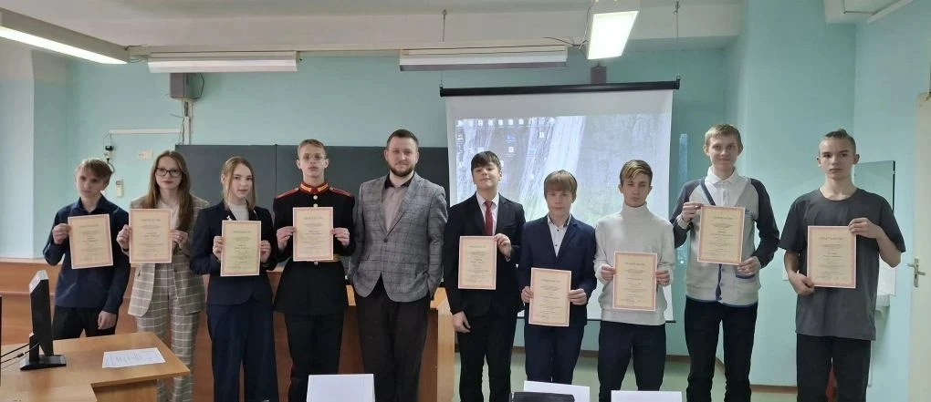 🌟 Гимназия шагает в будущее! 🌟    Каждый год наши ученики с большим энтузиазмом и ответственностью п