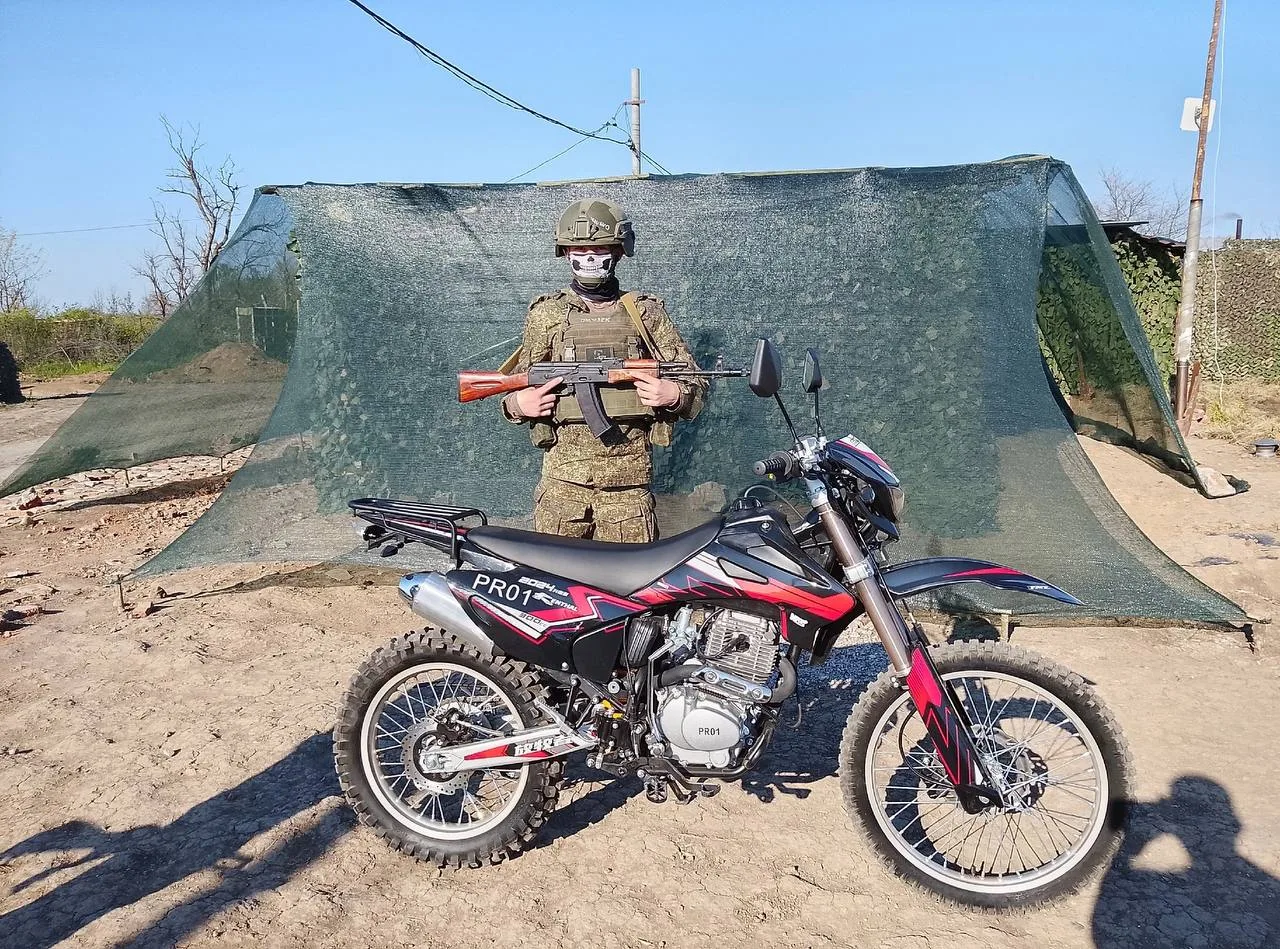Мотики — наше всё! 🏍💪

Быстро, манёвренно и надёжно. Там, где тяжёлой технике сложно пройти, мотоц