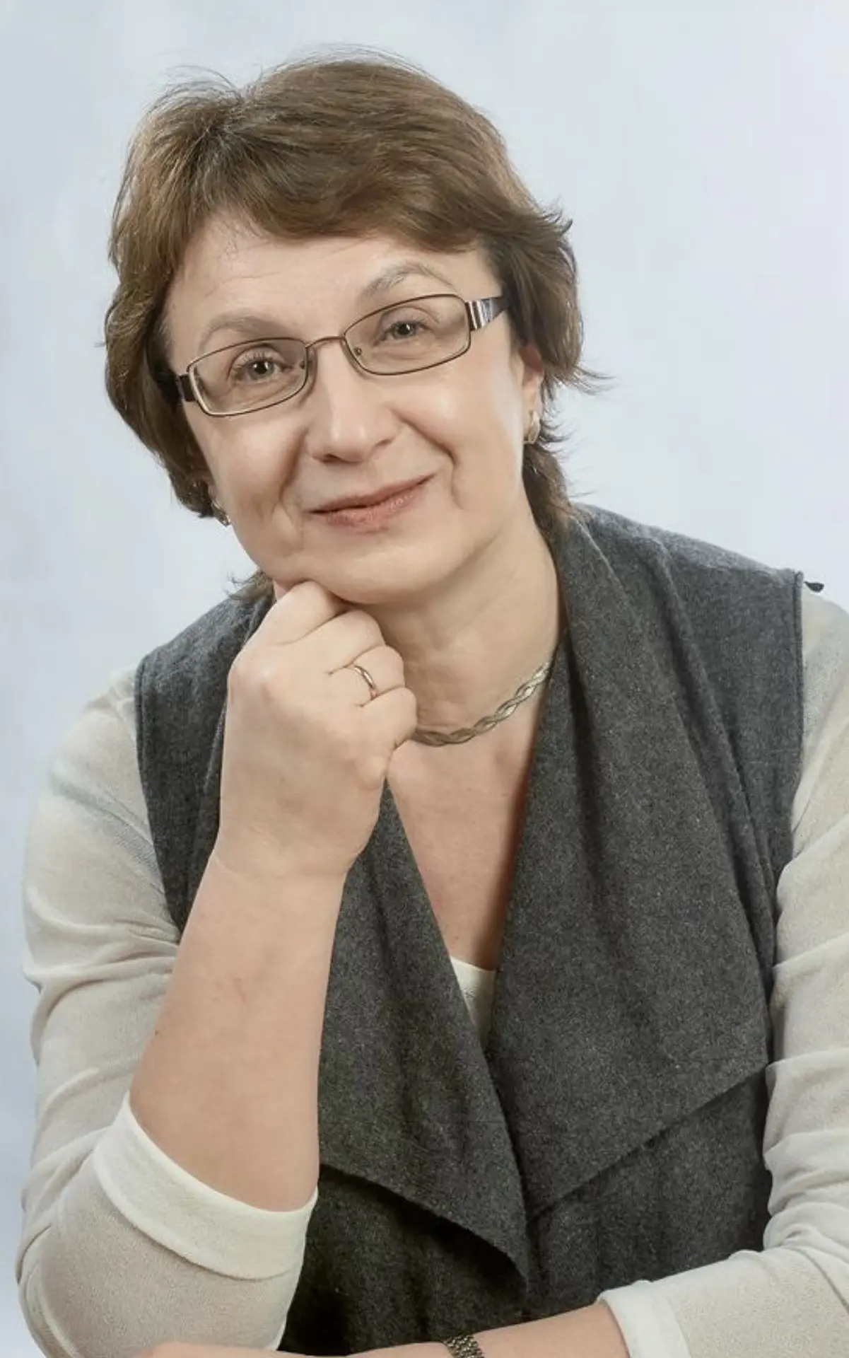 Порой в учителе случаются уникальные сочетания качеств. Внимательность, четкость и стро...