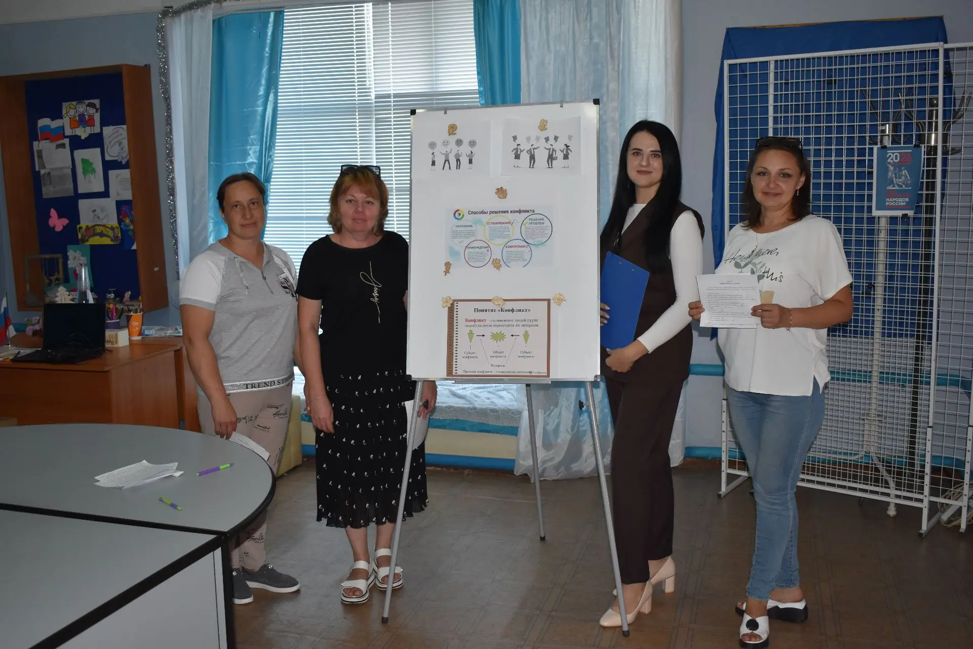 В Белокуракинском краеведческом музее, специалист по учету музейных предметов провела п...