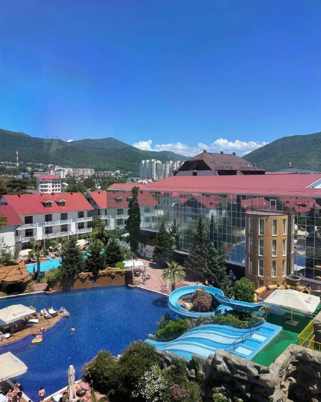 Отель на самом берегу моря в Лазаревском🏖🤩