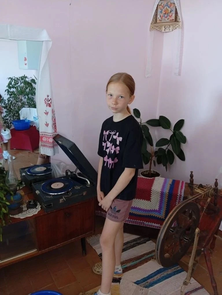 ☀️ В преддверии Дня русского языка – погружение в мир слов и сказок! ☀️В нашем лагере "Солнышко" цар