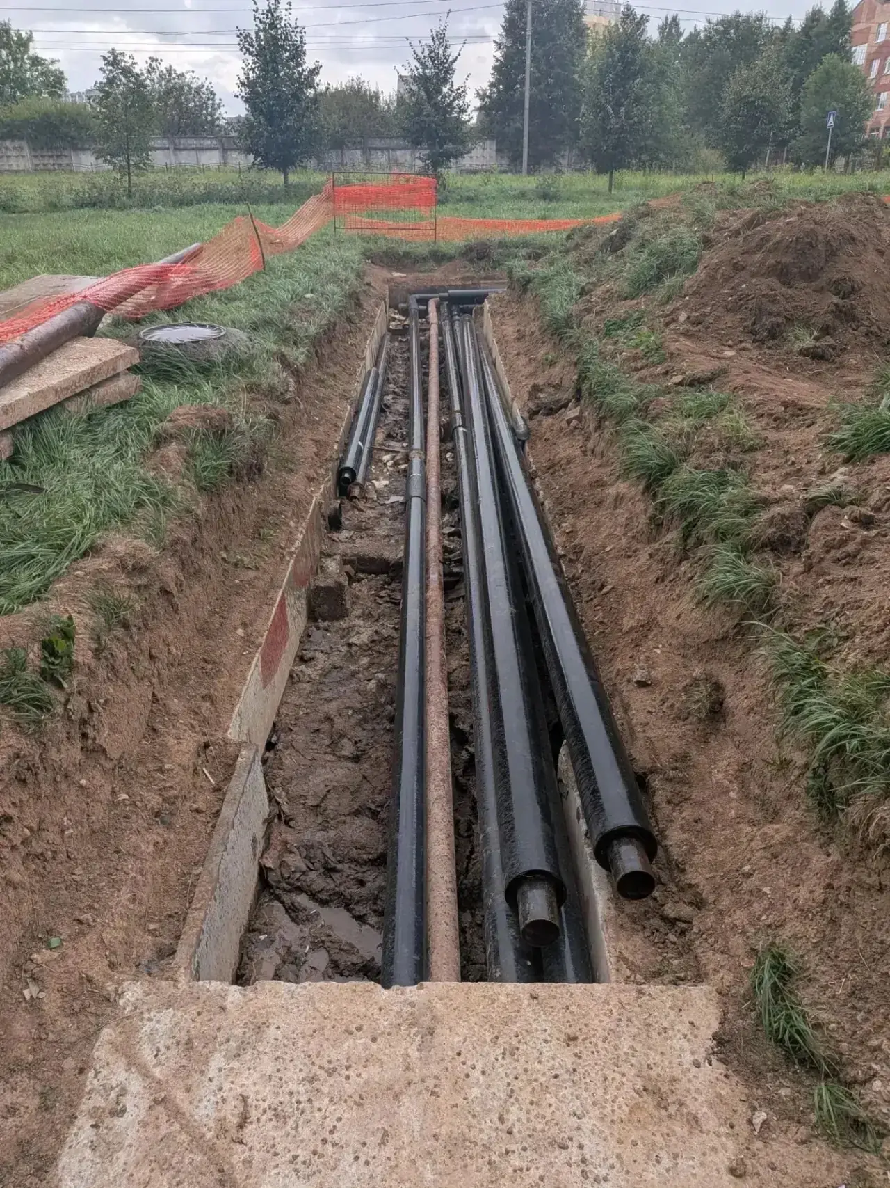 ❗️На улице Дорожная, д. 34 (от котельной по адресу Н. Усадебная, 2а) стартовали работы ...
