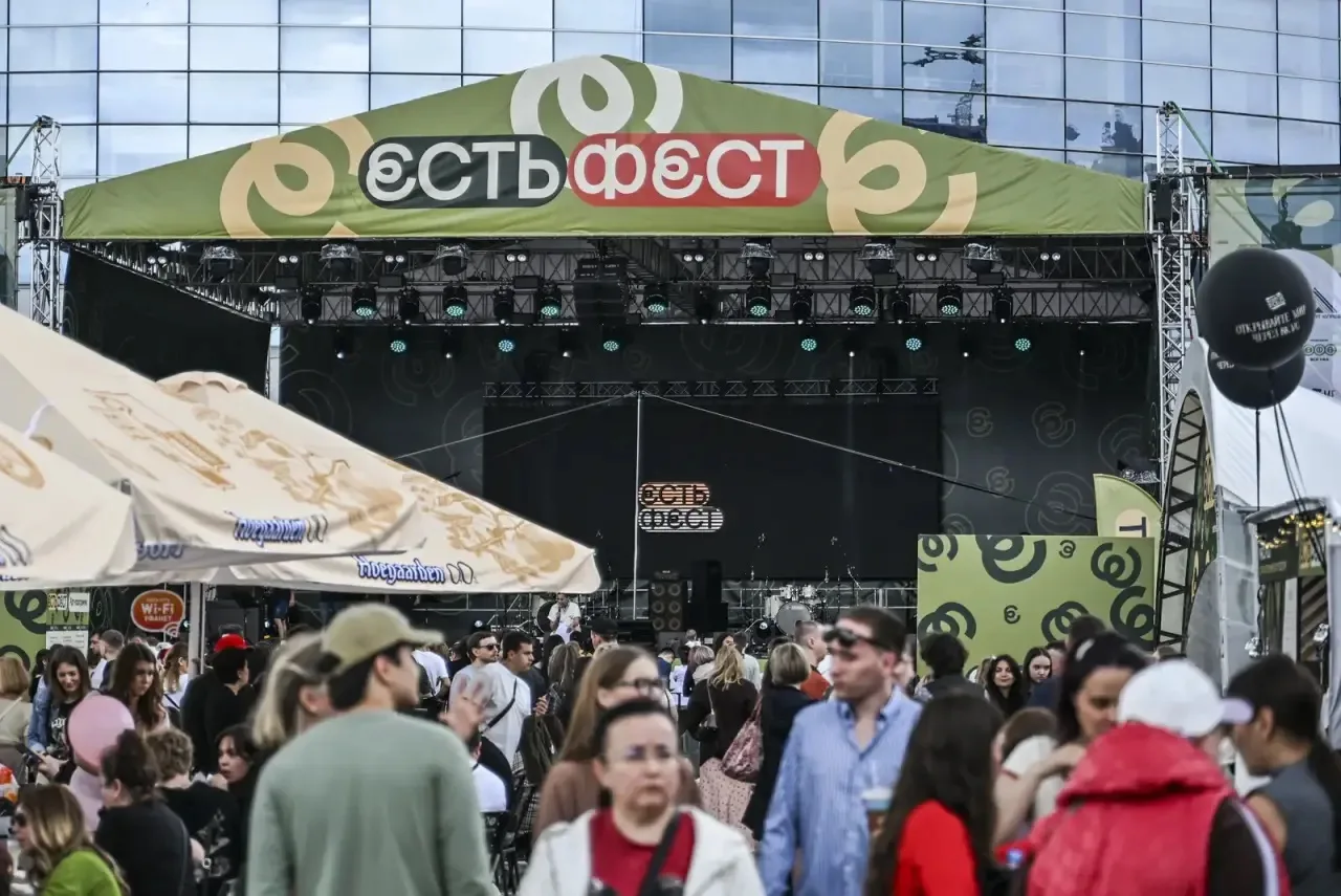 С 12 по 14 июня на территории Советского района в седьмой раз проходит гастрономический...