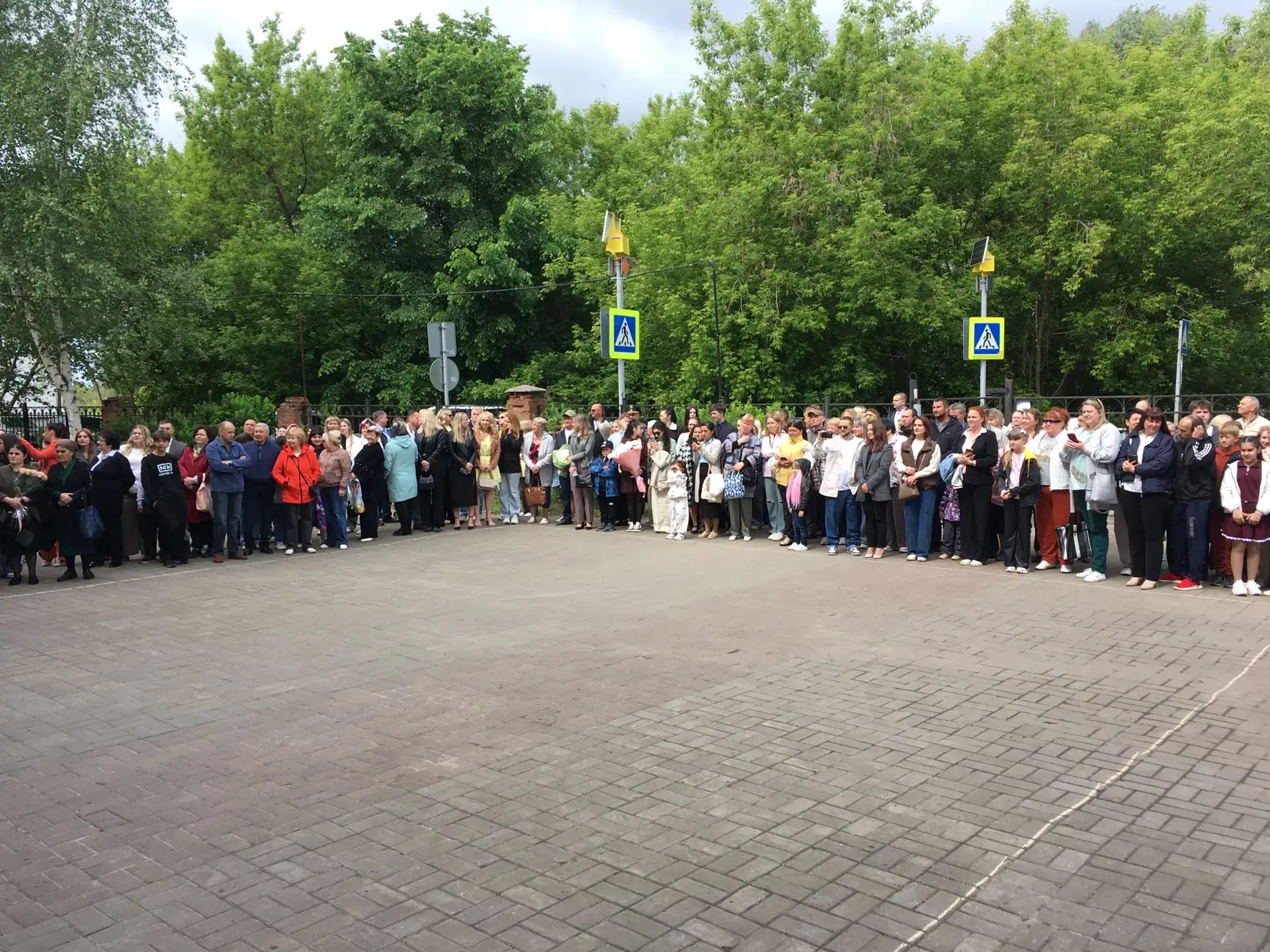 Выпускной ринг 9 классов 🎓✨  Уважаемые педагоги, родители и учащиеся!  В нашей школе состоялся выпус